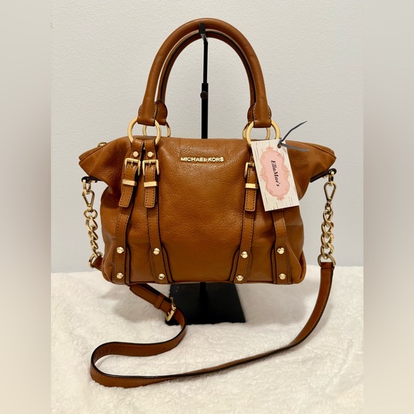 Michael Kors Handbags - Michael Kors Medium Leigh Luggage Brown Tan Leather Satchel EUC